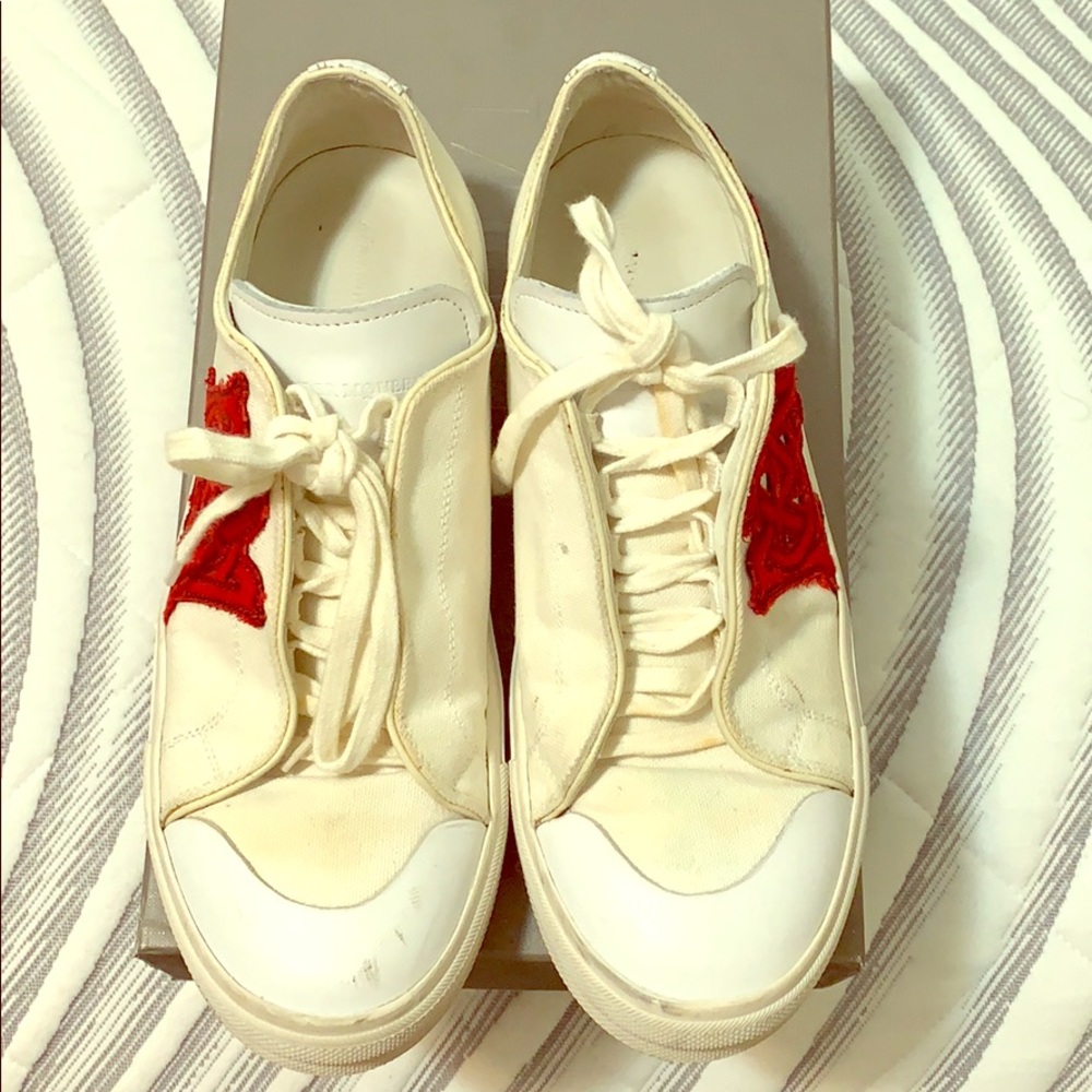 Men’s sneakers